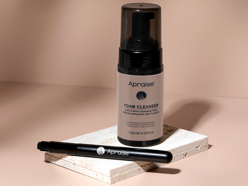 Apraise Foam Cleanser & Lash Cleansing Brush